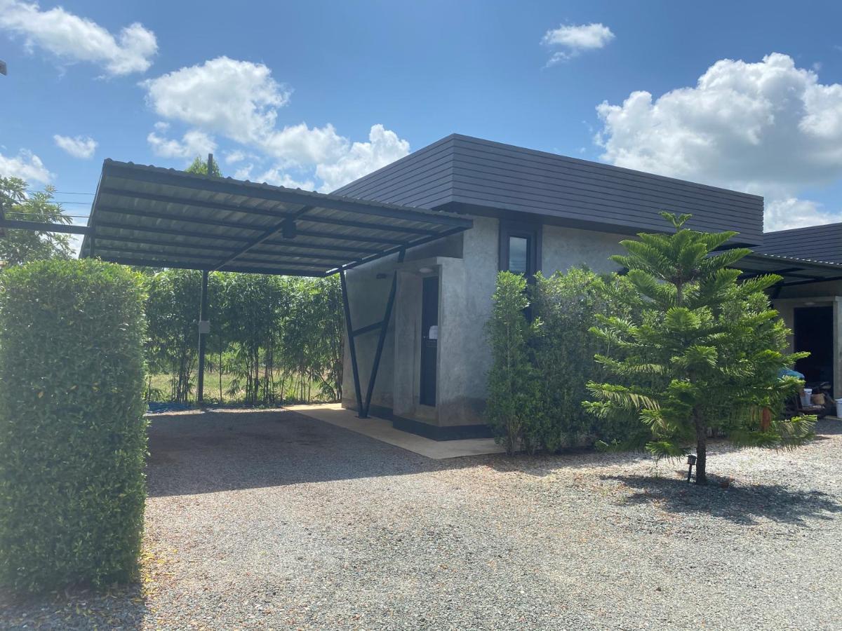 Hotel The Loft House Sakaeo Watthana Nakhon Zewnętrze zdjęcie