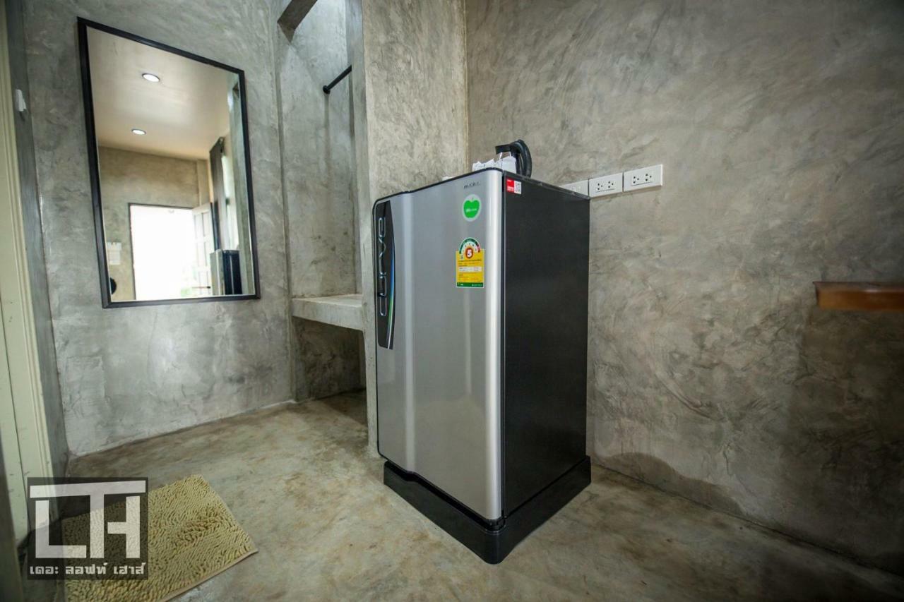 Hotel The Loft House Sakaeo Watthana Nakhon Zewnętrze zdjęcie