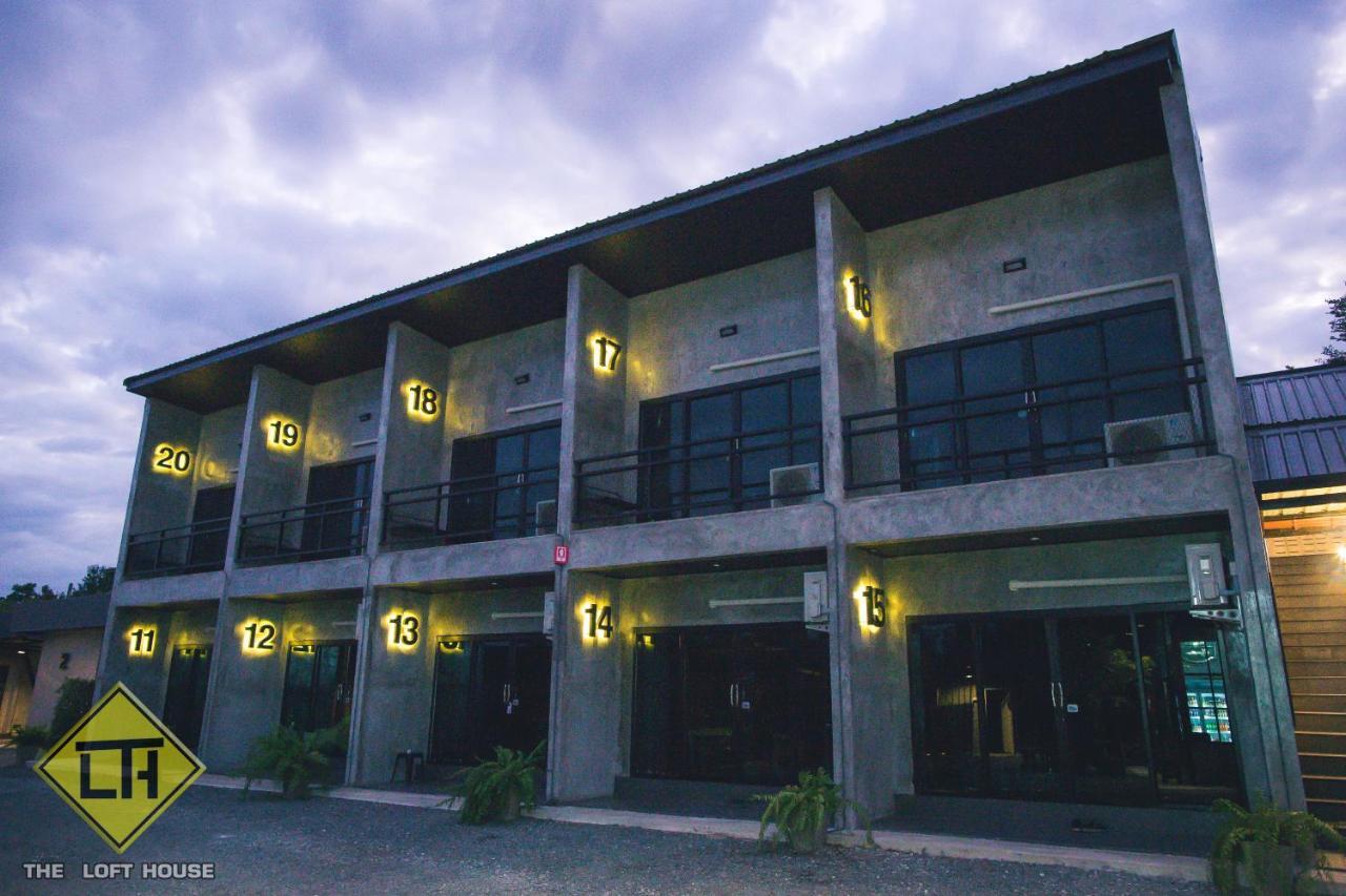 Hotel The Loft House Sakaeo Watthana Nakhon Zewnętrze zdjęcie
